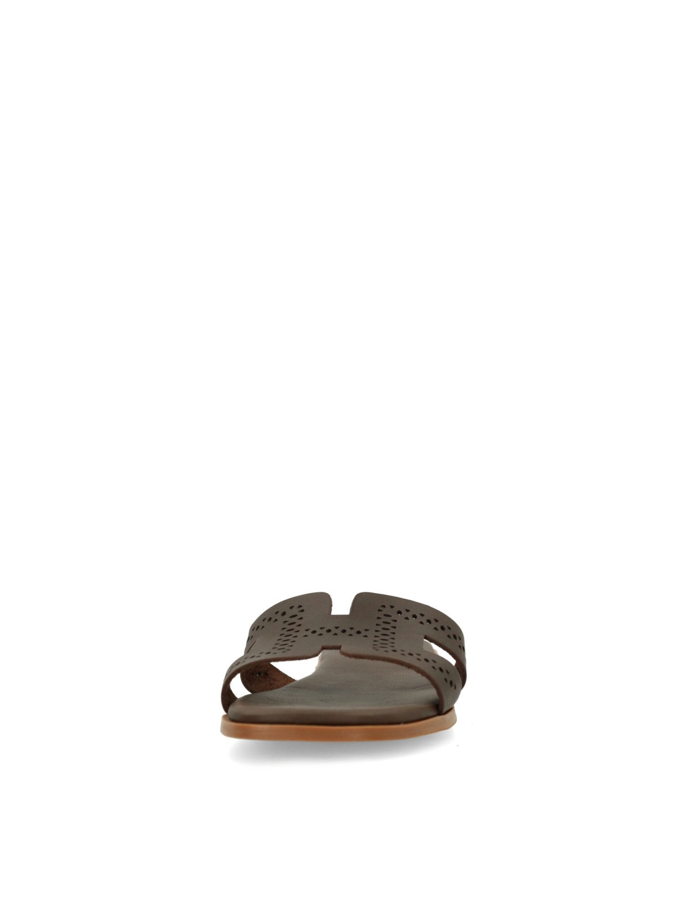 MANFIELD Sandals in Brown