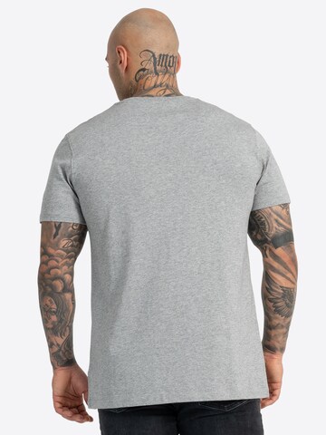 LONSDALE Bluser & t-shirts i grå