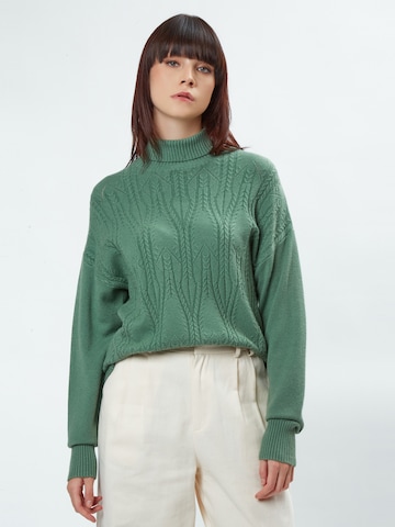 Influencer Trui in Groen: voorkant