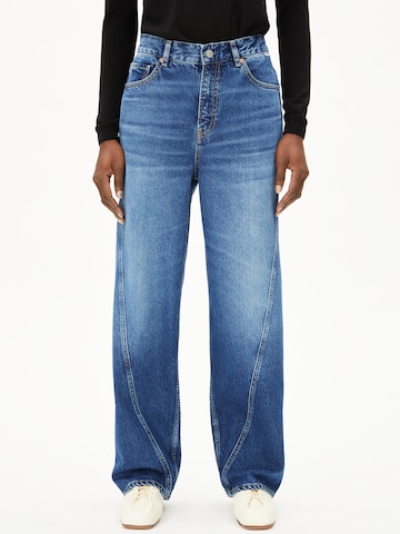 ARMEDANGELS Loosefit Jeans in Blauw: voorkant