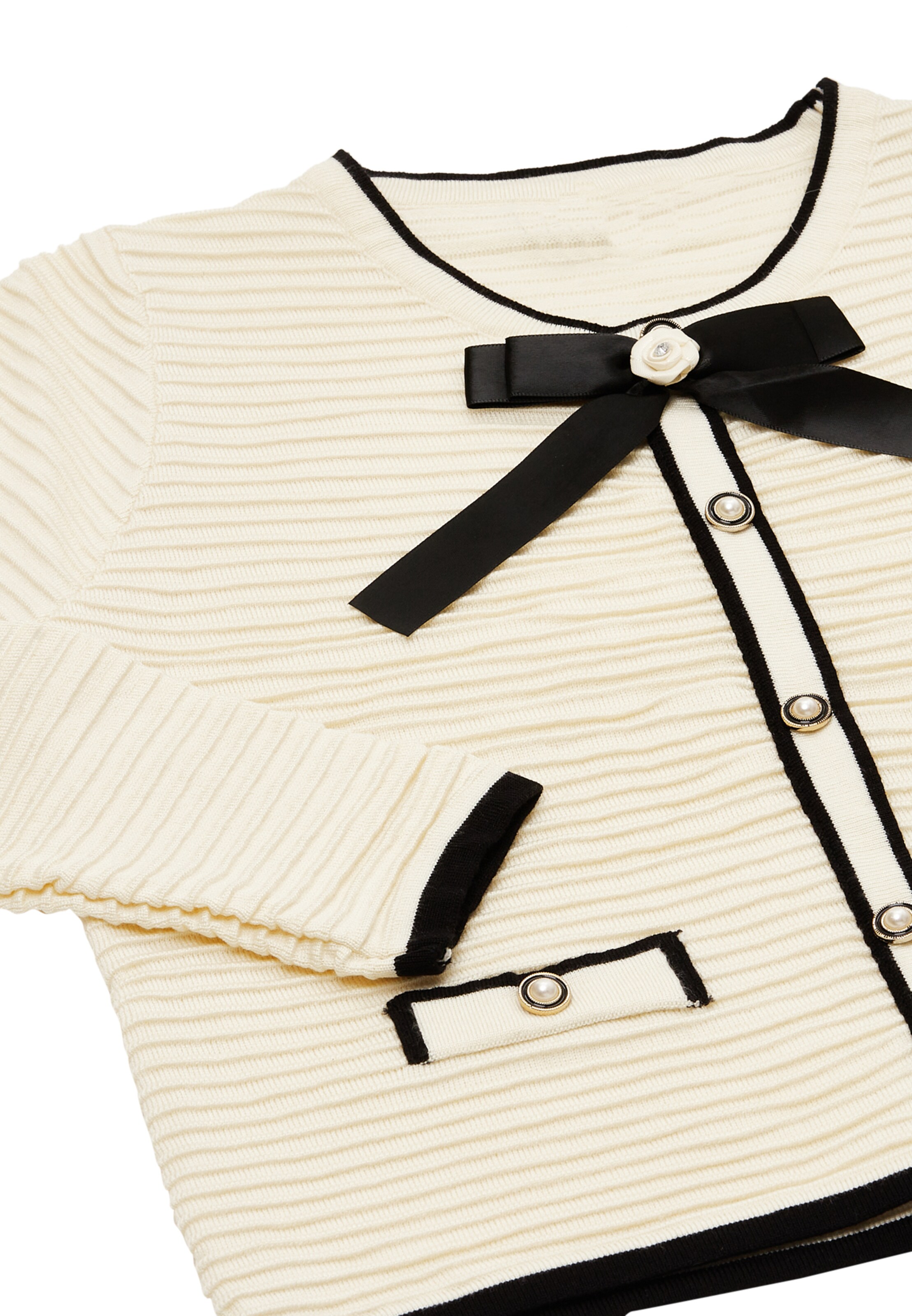 NAEMI Cardigan i hvid