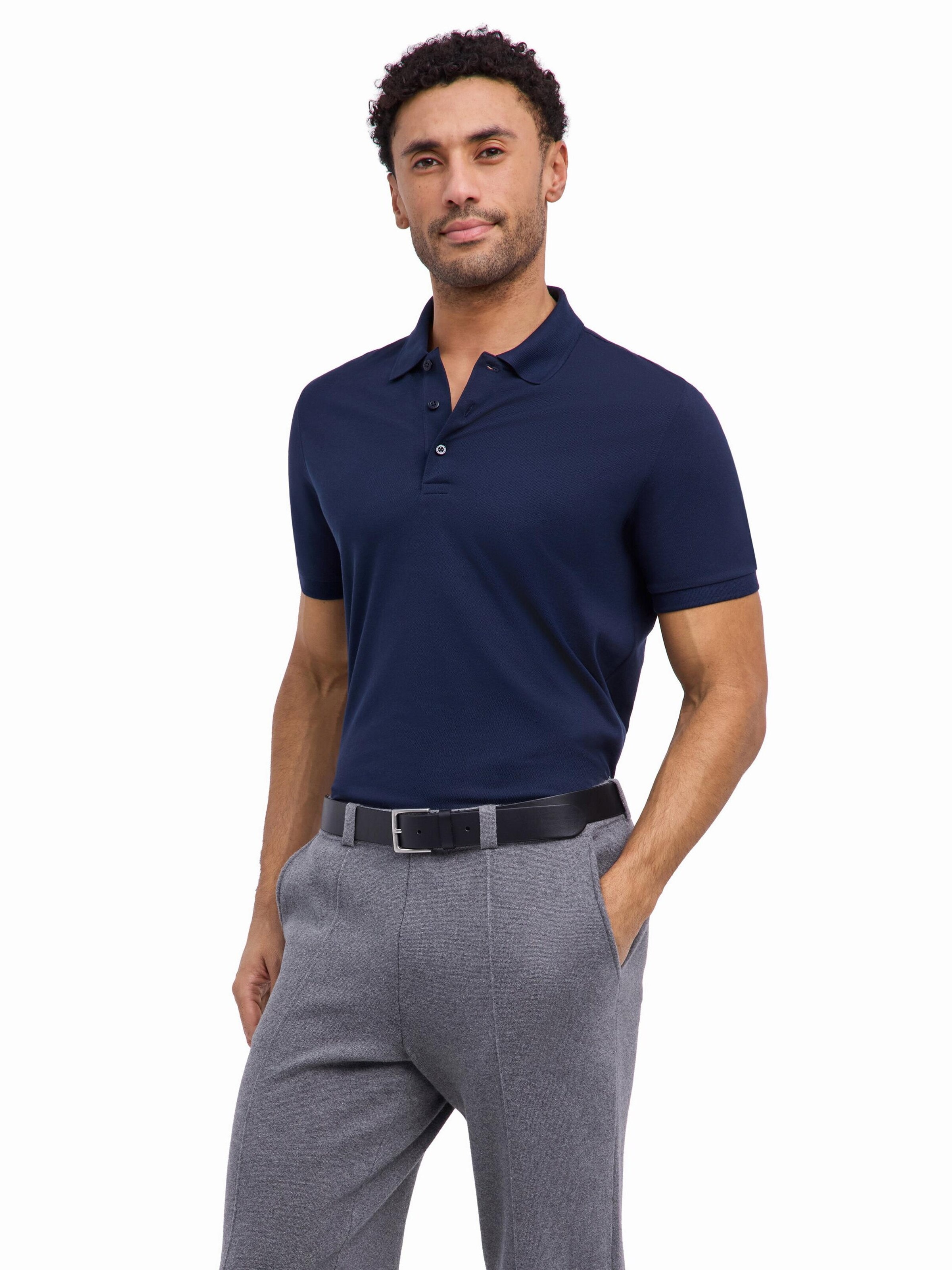 FALKE Shirt 'Essential'‌ in Blau: Vorderseite