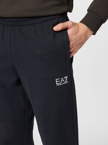 EA7 Emporio Armani Tapered Broek 'Ea7' in Blauw