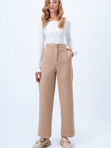 Trend Alaçatı Stili Loose fit Trousers in Beige: front