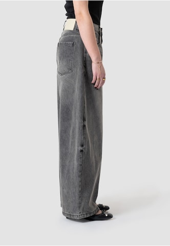 Regular Jean Project Blue en gris