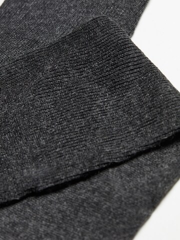 CALZEDONIA Socken in Grau