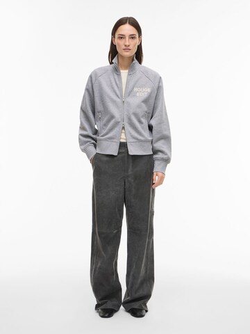 Sweat-shirt ROUGE EDIT en gris