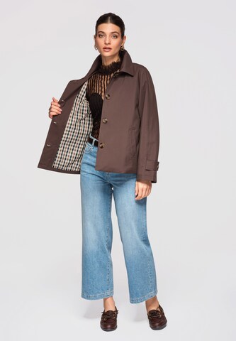 Ombre Between-seasons coat 'OW-COLC-0118' in Brown