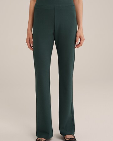 WE Fashion Flared Trousers in Green