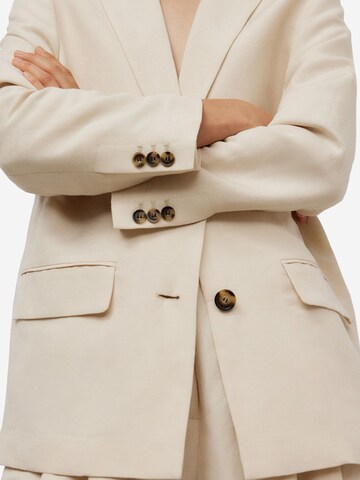 Blazer di Adolfo Dominguez in beige