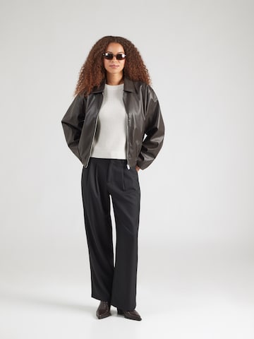 Pullover di monari in beige