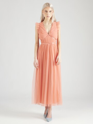 Maya Deluxe - Vestido en beige: frente