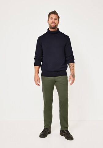 REDPOINT Slim fit Chino Pants in Green
