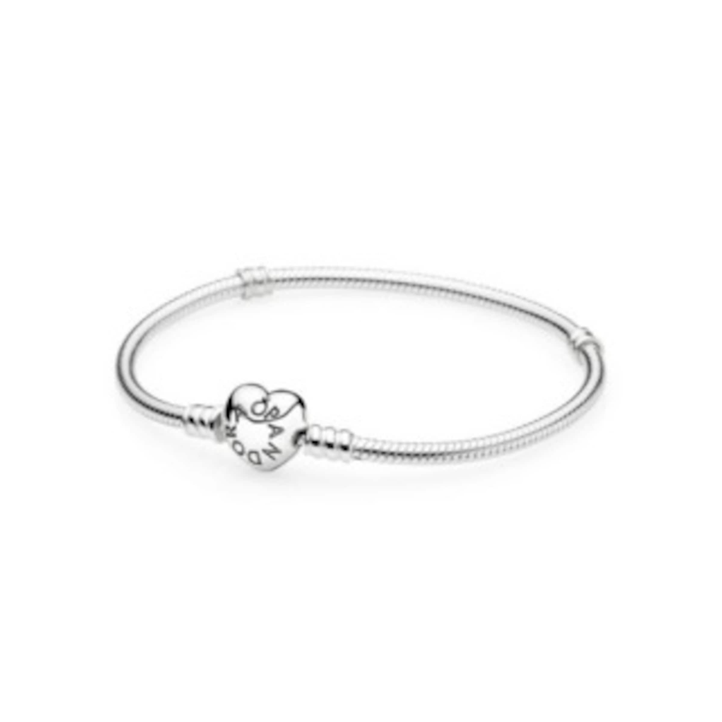 Pandora Bracelet in Silver: front