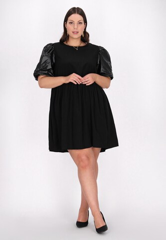 faina - Vestido em preto