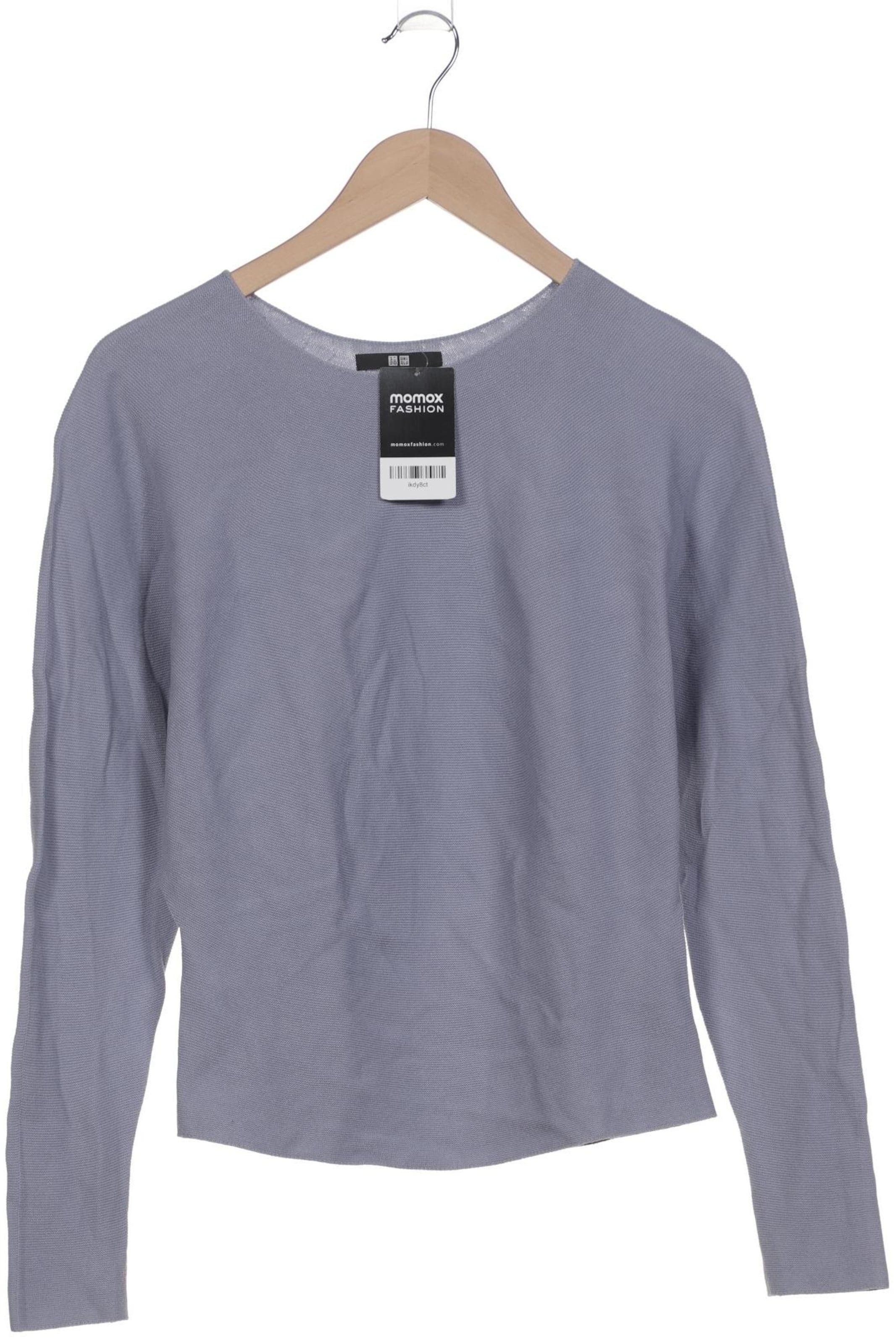 UNIQLO Sweater & Cardigan in S in Blue: front