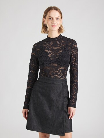 rosemunde Shirt in Black: front