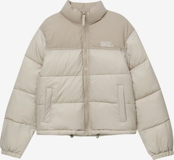 Pull&Bear Winter Jacket in Brown: front