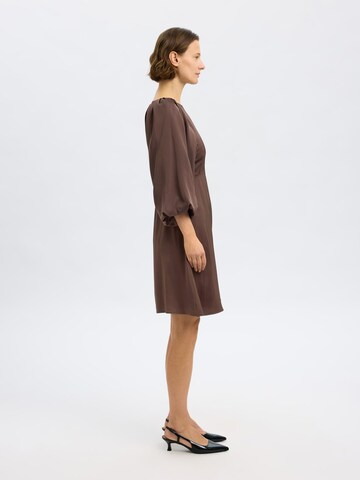Robe 'SLFLaurina' SELECTED FEMME en marron