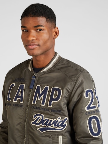 CAMP DAVID - Chaqueta de entretiempo en verde