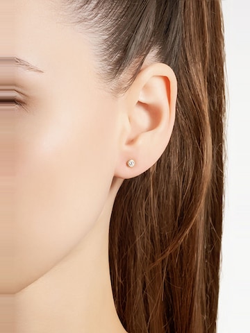 So Chic Earrings in Gold