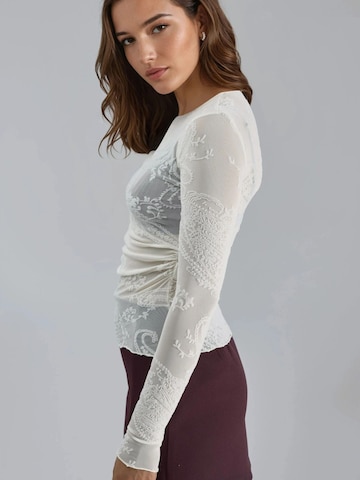 Busem Bluse in Weiß