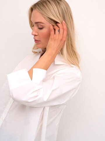 Chemisier 'CU Poca' CULTURE en blanc
