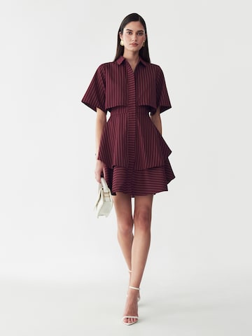 Willa Jurk in Rood