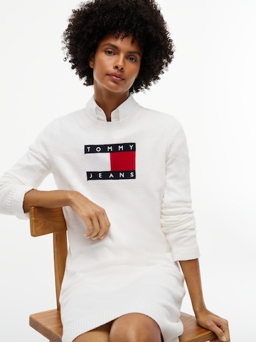 Rochie tricotat de la Tommy Jeans pe alb