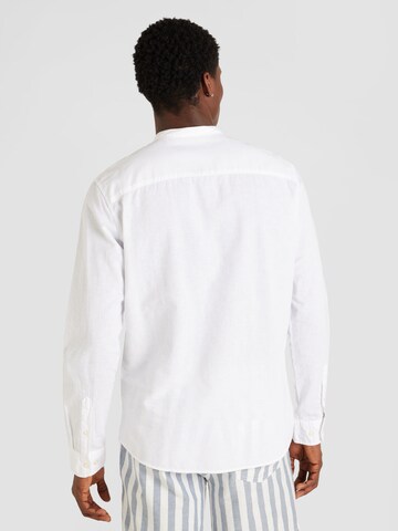 Coupe regular Chemise JACK & JONES en blanc