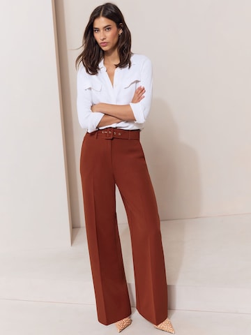 Lipsy Wide Leg Hose in Braun