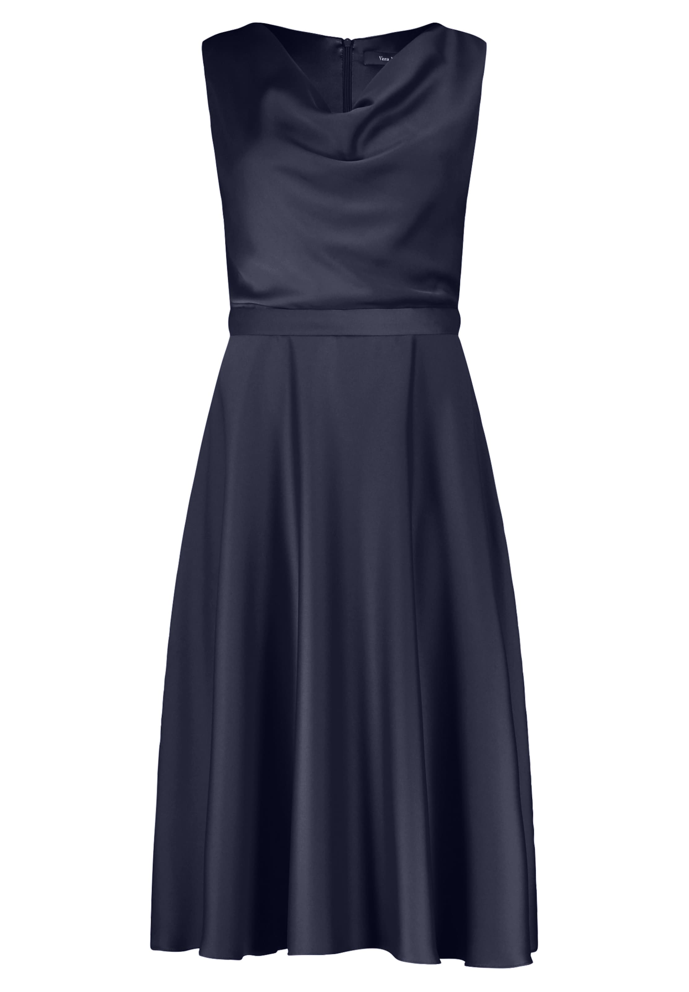 Vera Mont Kleit öösinine, Tootevaade