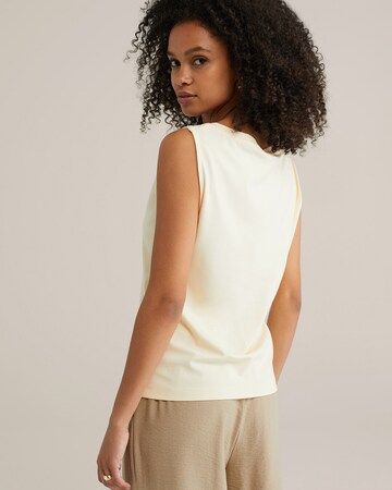 WE Fashion Top in Yellow