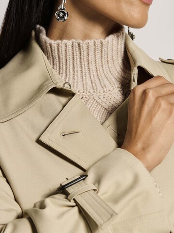 MADELEINE Tussenmantel in Beige