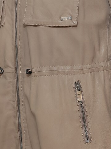 Maze Tussenjas in Beige