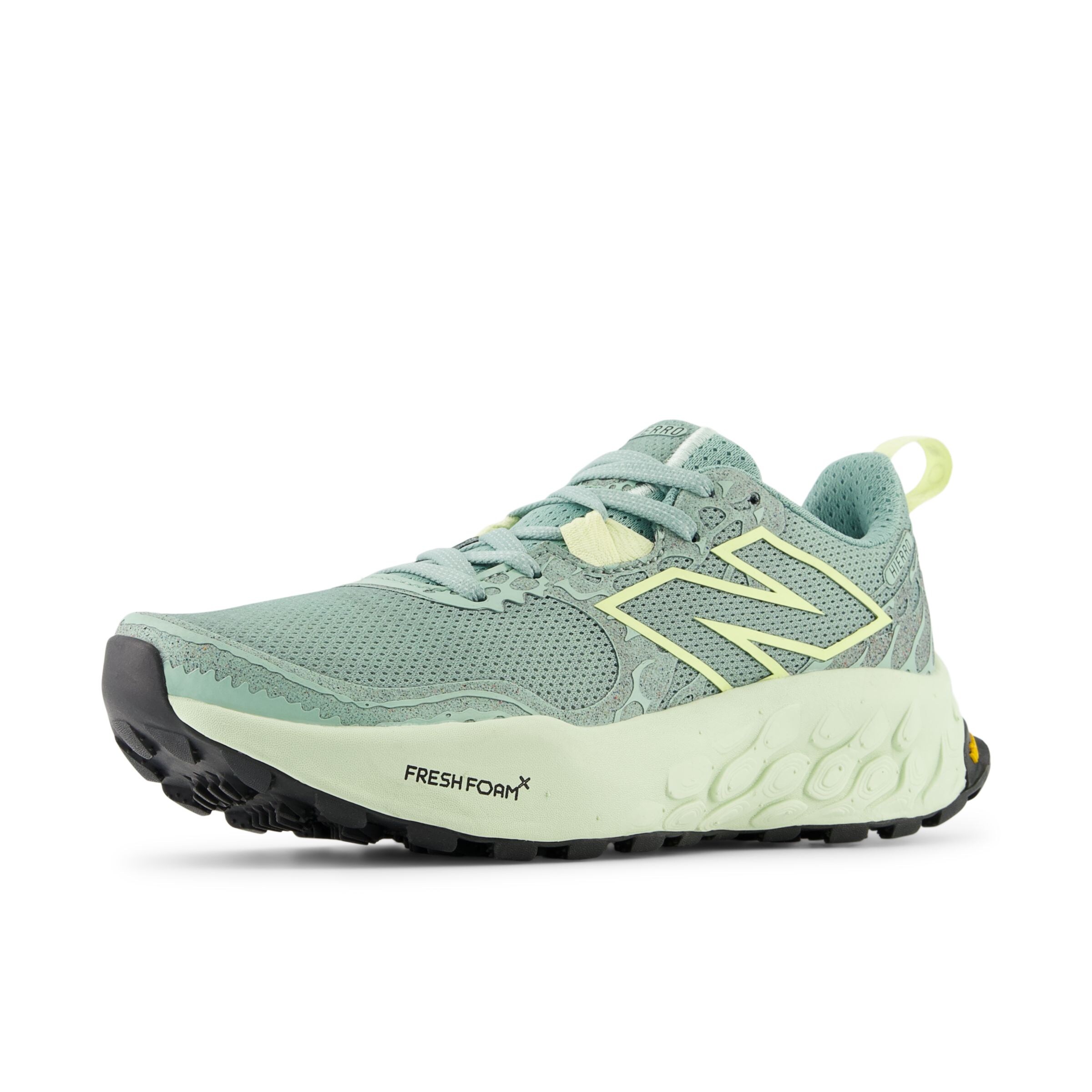 Chaussure de course 'Hierro v8' new balance en vert : devant