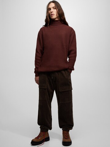 Effilé Pantalon cargo Pull&Bear en marron : devant