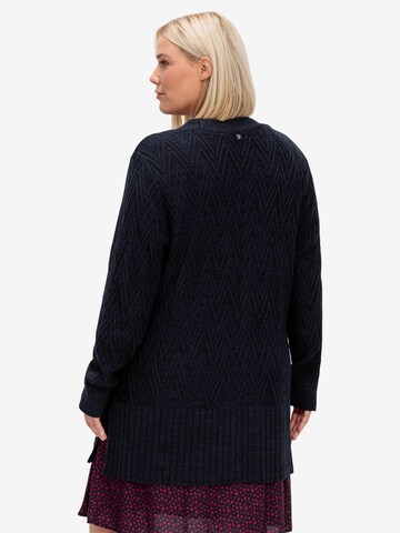 SHEEGO Strickjacke in Blau