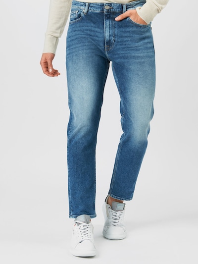 Tommy Jeans Jeansy 'DAD JEAN' w kolorze niebieski denimm, Podgląd na modelu(-ce)