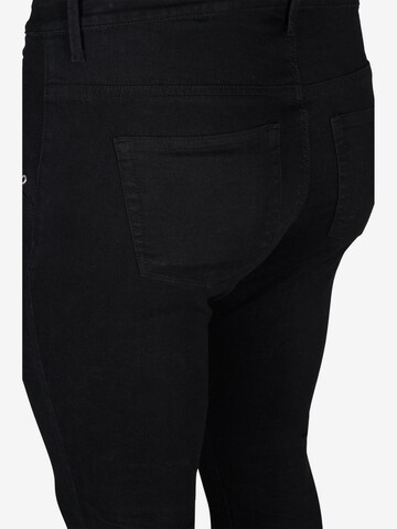 Zizzi Slimfit Jeans 'Amy' in Schwarz