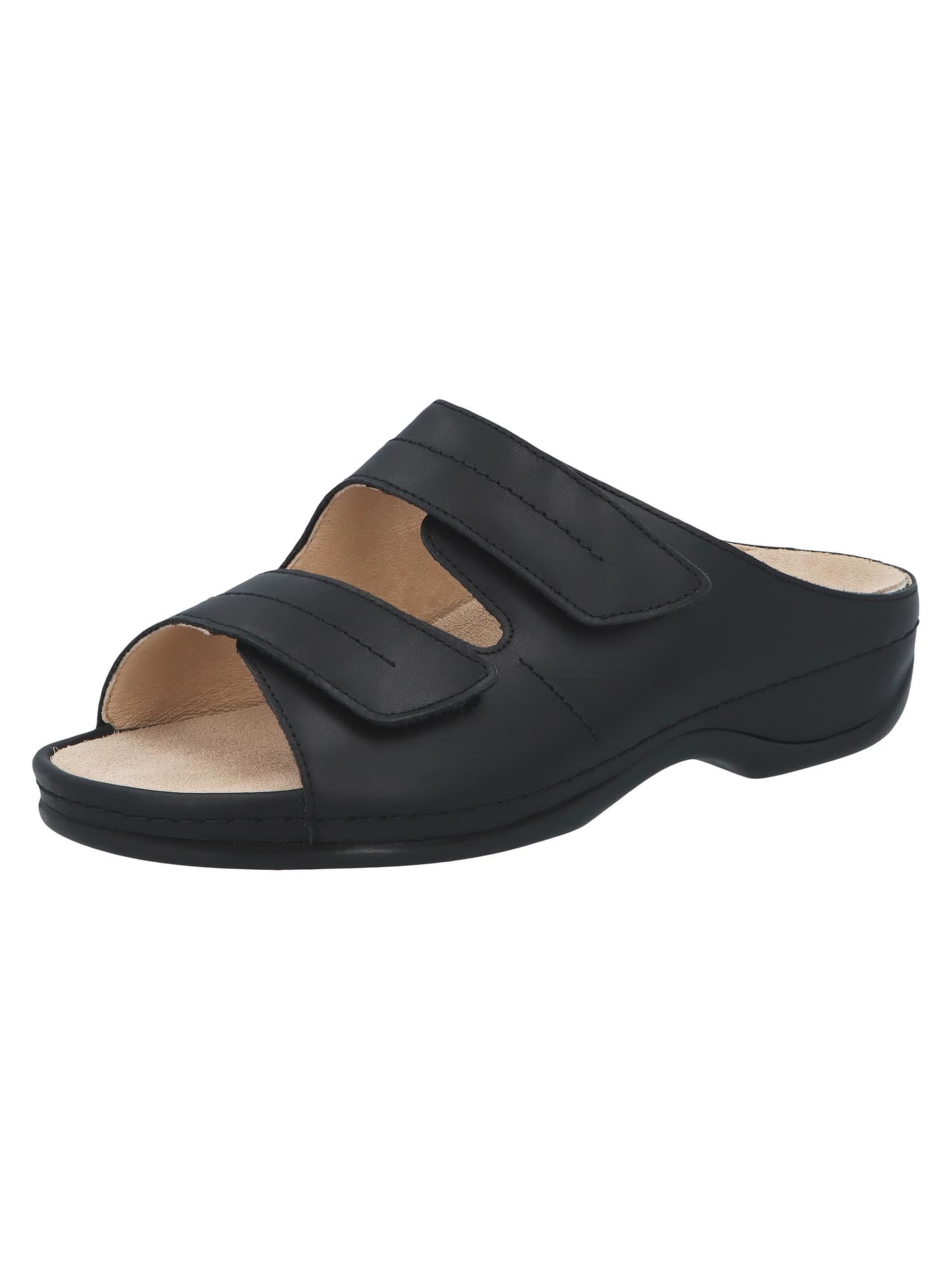 BERKEMANN Mules 'Fedora' in Black: front
