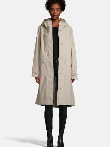 No. 1 Como Raincoat 'Mola' in Beige