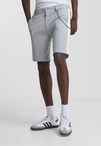 2Y Premium Regular Trousers in Grey: front