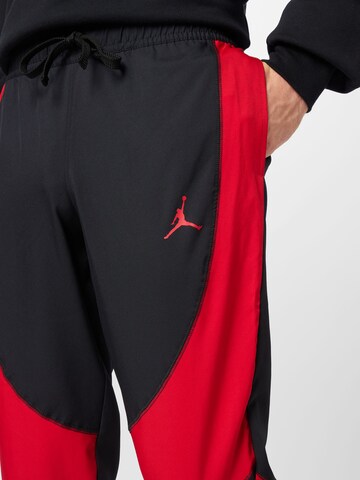 Jordan Tapered Hose in Schwarz