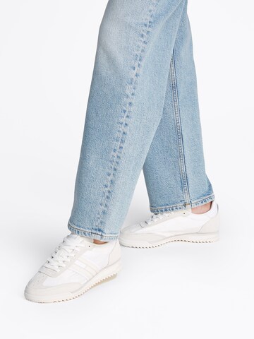 Tommy Jeans Trampki niskie 'RETRO' w kolorze beżowy