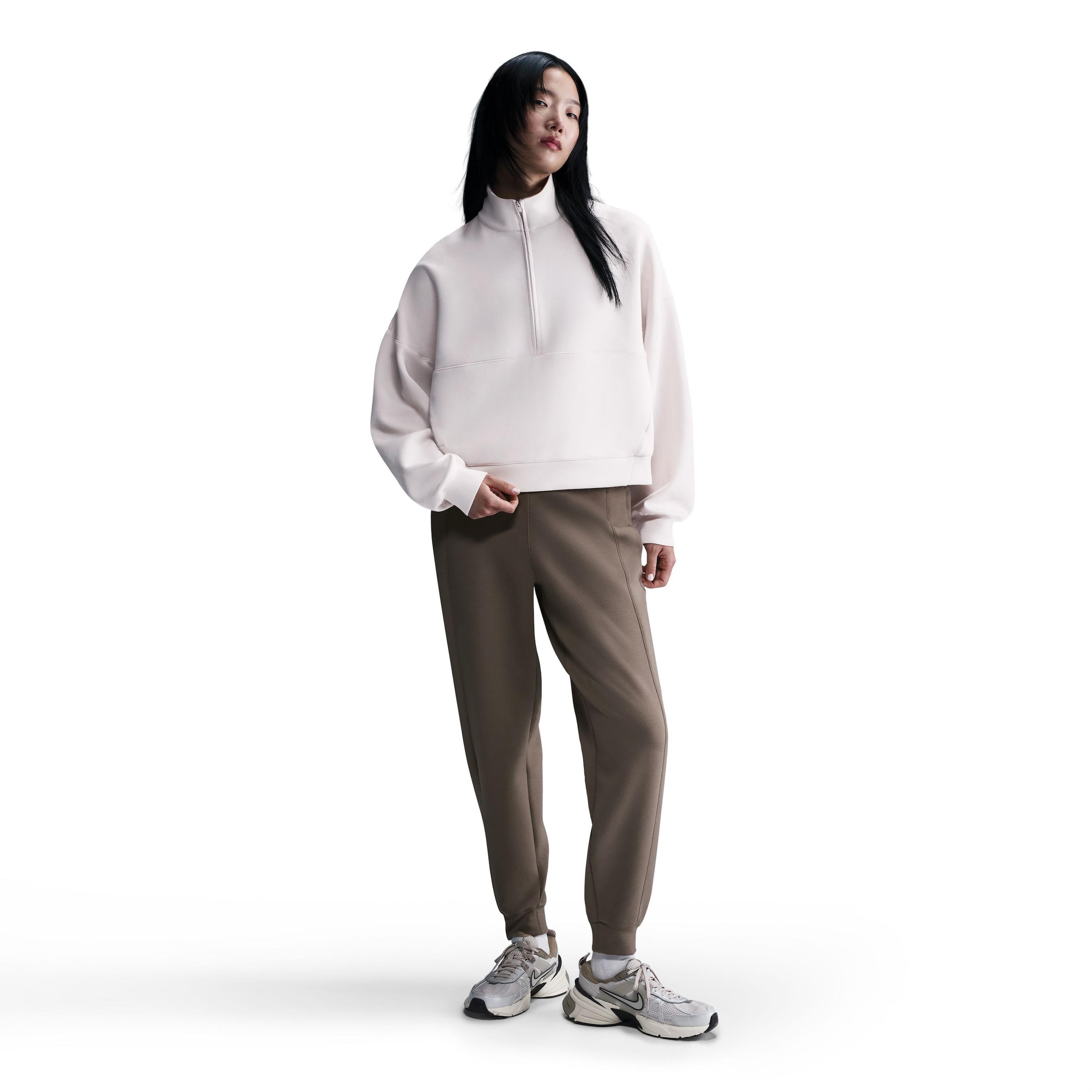 NIKE Athletic Sweatshirt in Beige