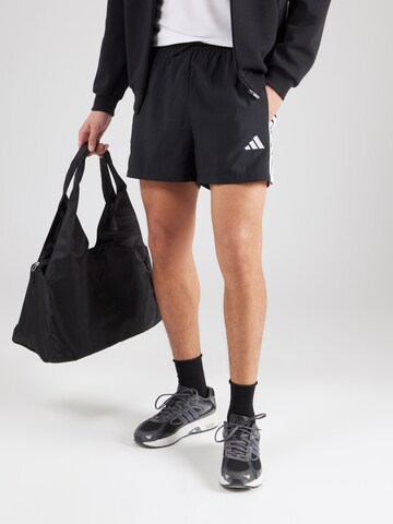 regular Pantaloni sportivi '3S CHELSEA 5' di ADIDAS SPORTSWEAR in nero: frontale