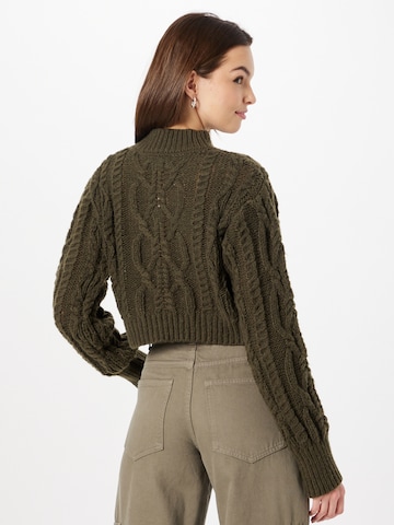 Missguided Sweater in Green