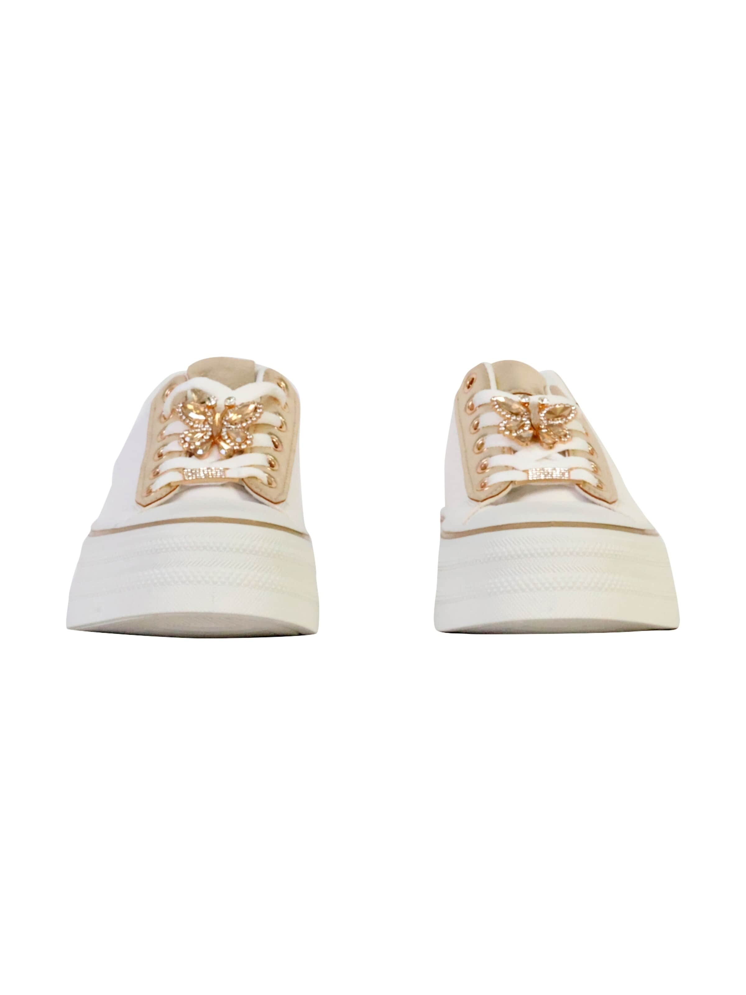 Chaussure de sport à lacets Super Mode en or