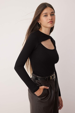 Trendyol Футболка в Черный: спереди